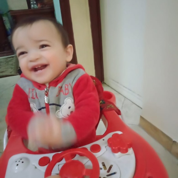 Meet your Posher, Eman - Picture 1 of 1